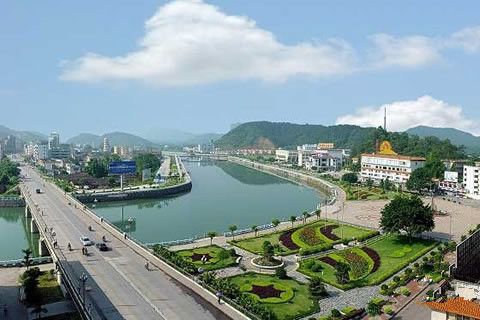 無愧萬古冠九州！華全發(fā)電機(jī)組走俏「丹霞地貌」命名地