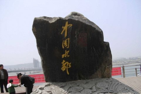 為華全制造爆燈！柴油發(fā)電機(jī)閃耀“中國(guó)水都”